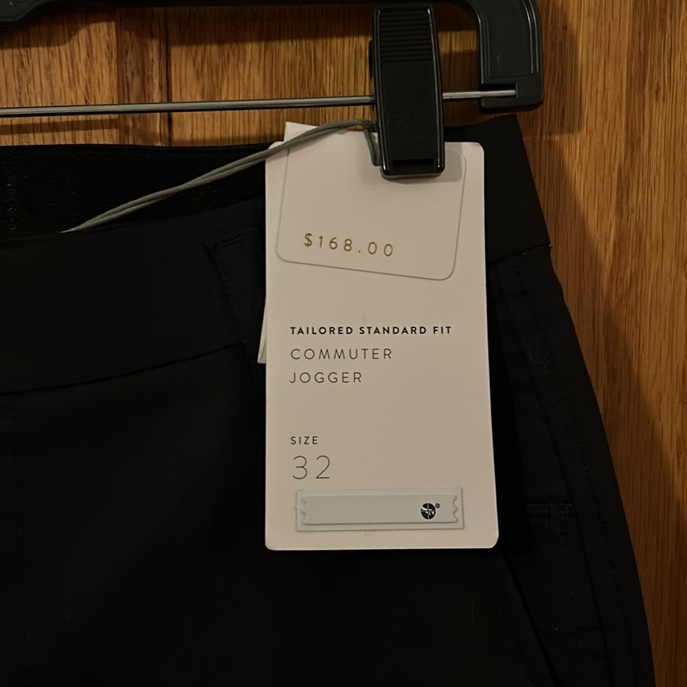 Kit and Ace Men's Black Jogger Pants - Picture 3 of 7
